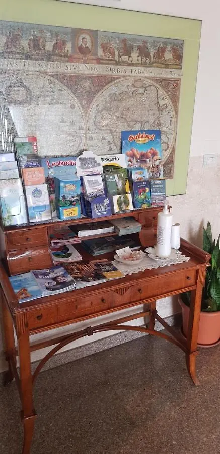 Hotel Margherita Meuble Sirmione Italia